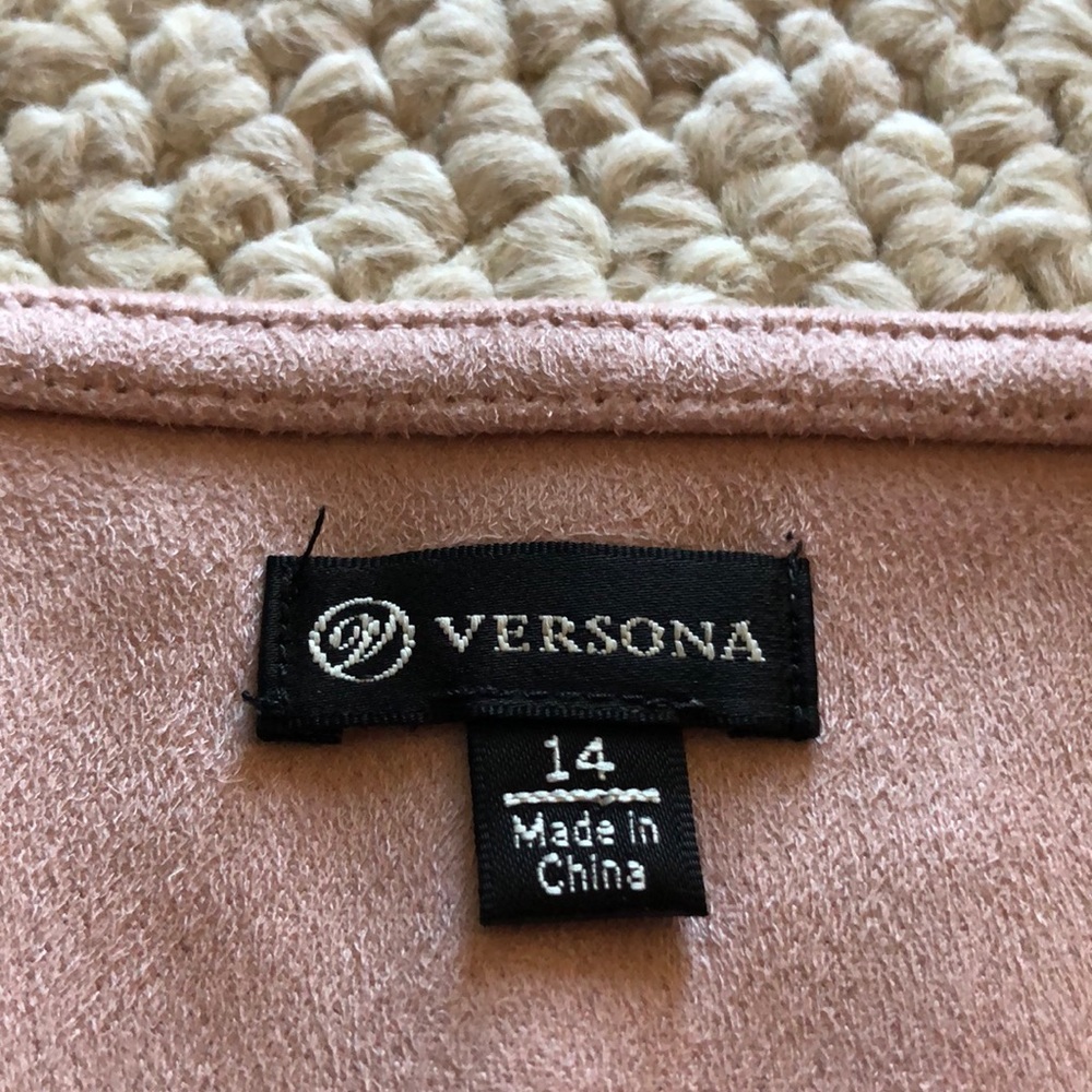 VERSONA BABY PINK SCALLOP SKIRT - Picture 4 of 5